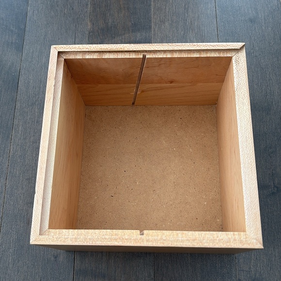 UMBRA Multi Photo Storage Box, Sliding Frame Lid, Trinkets Memory Wood Decor - Picture 9 of 14